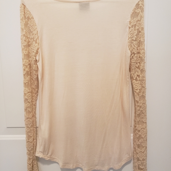 ❤ NWOT Daytrip Blouse - Picture 5 of 8